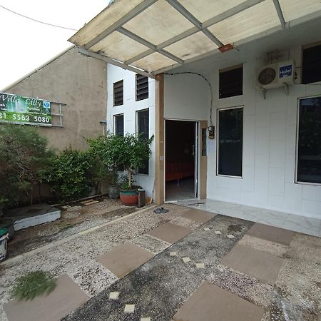 Villa Lilly Batu  Buitenkant foto