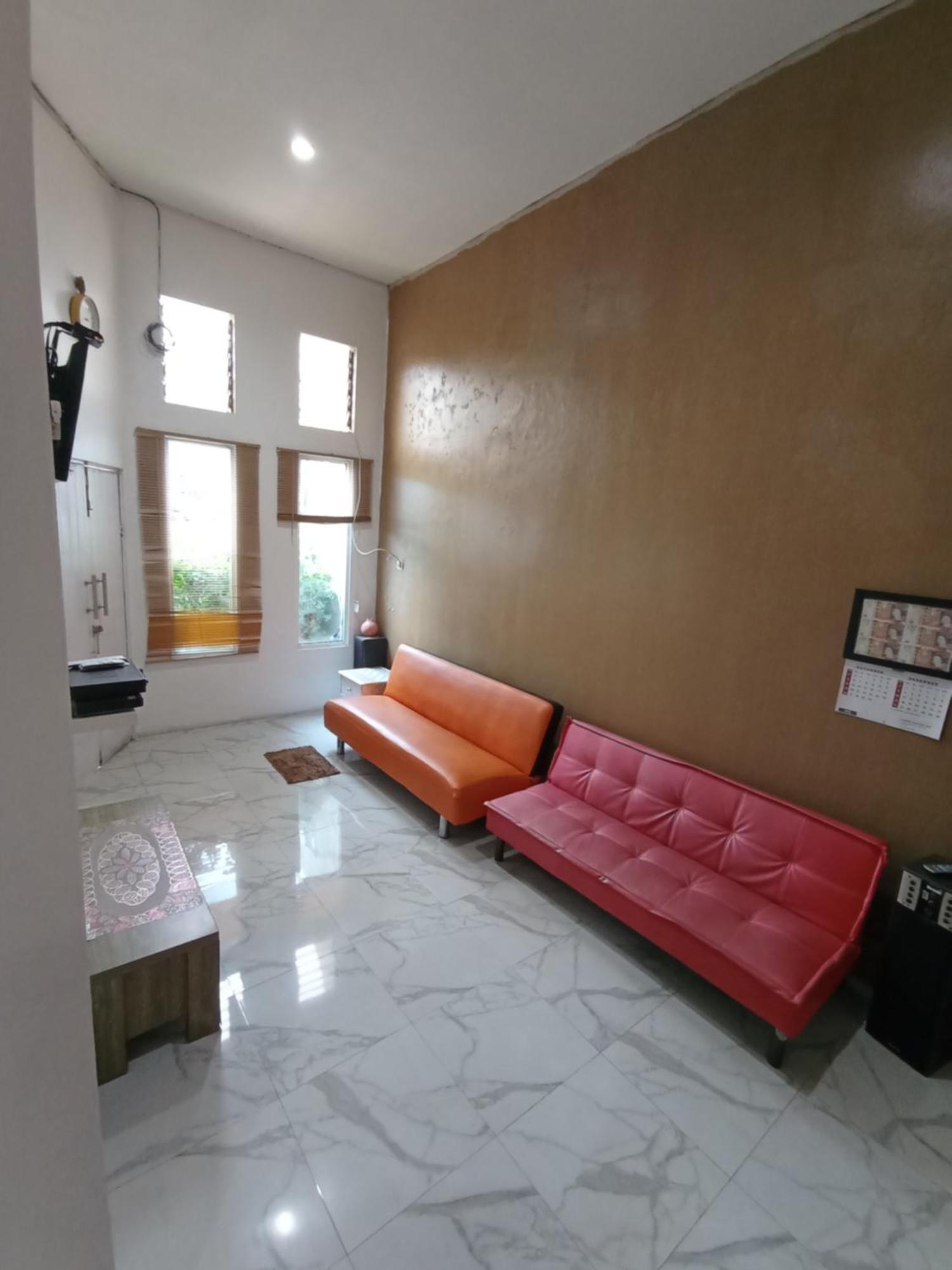 Villa Lilly Batu  Buitenkant foto